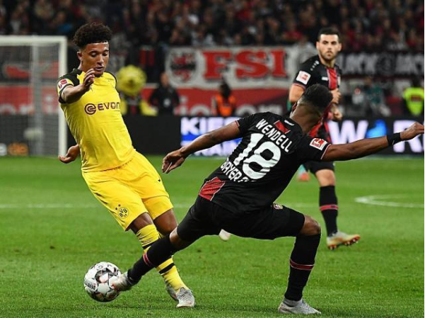 关于进球关键时刻接连发生，实力对比胜负艰辛的信息