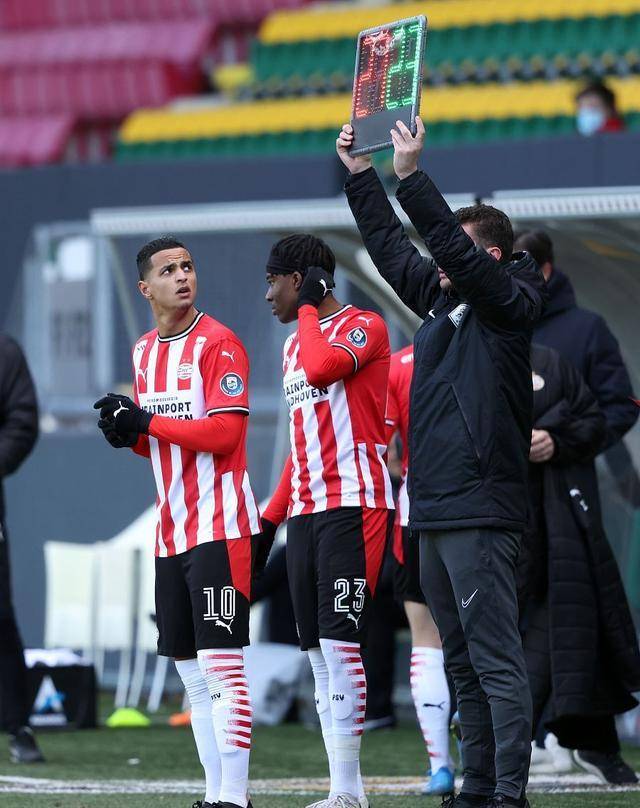 雷加利斯主场完胜，球队信心大增