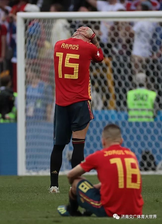 希腊队在点球大战中获胜，成功晋级八强的简单介绍