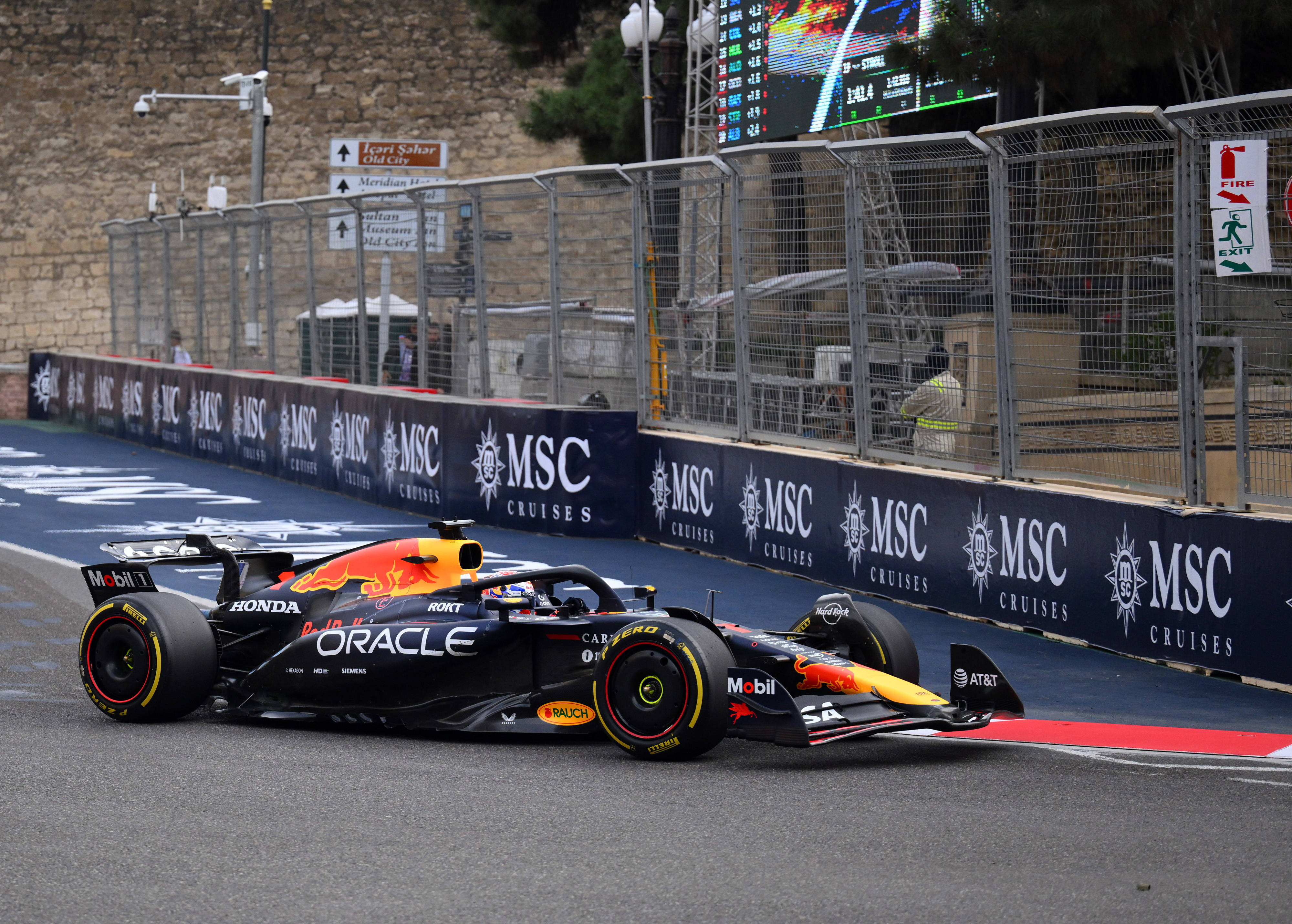 哈斯车队力克索伯车队，维斯塔潘刷新纪录的简单介绍